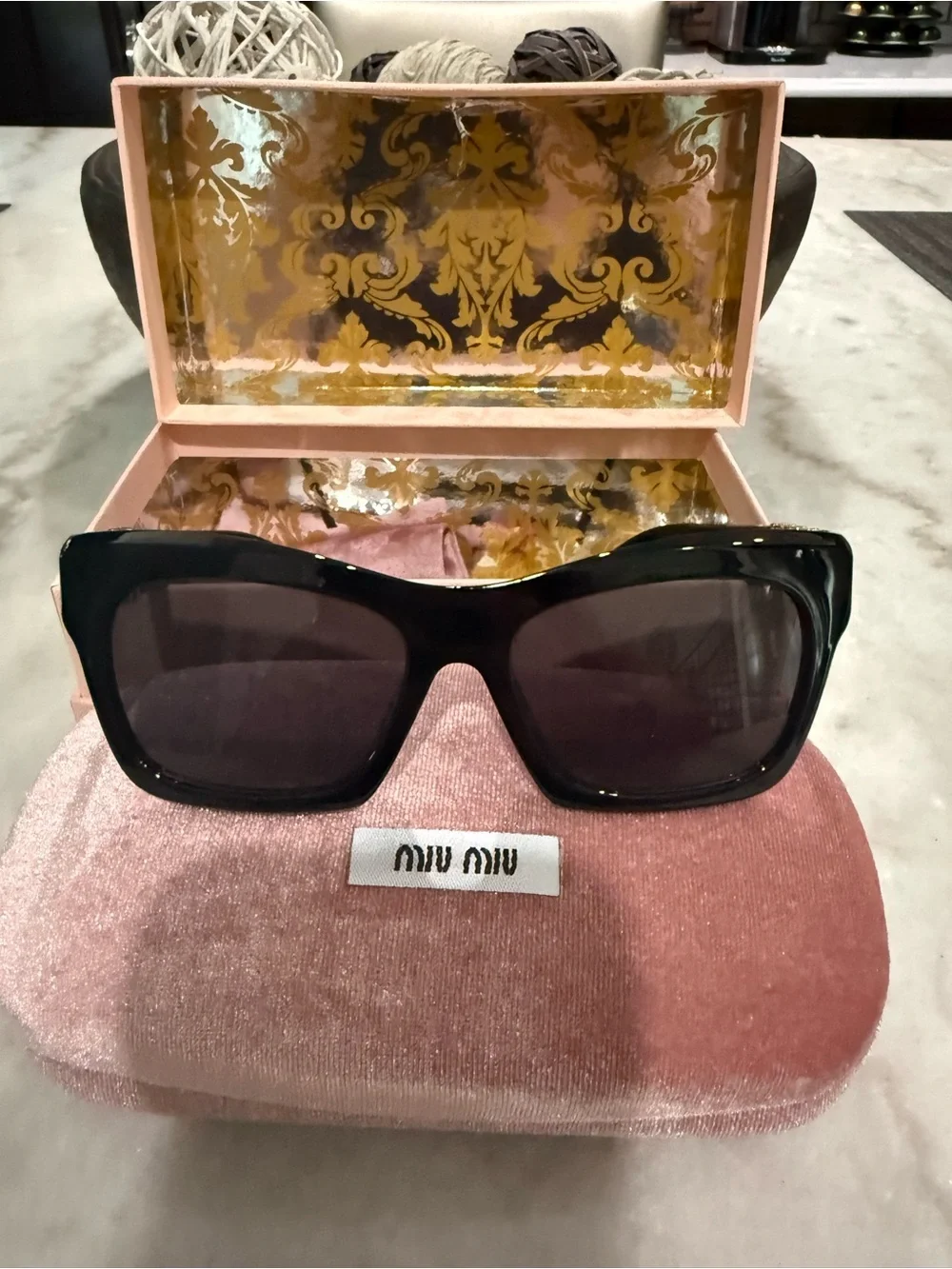 N/A miu sunglasses